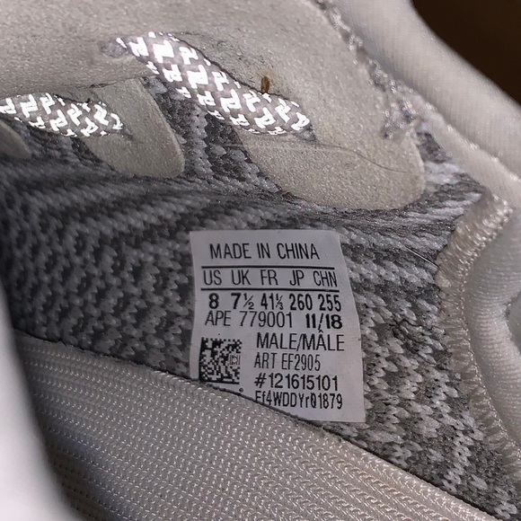 Yeezy Boost 350 V2 Static Non-Reflective 2018 - Picture 6 of 8